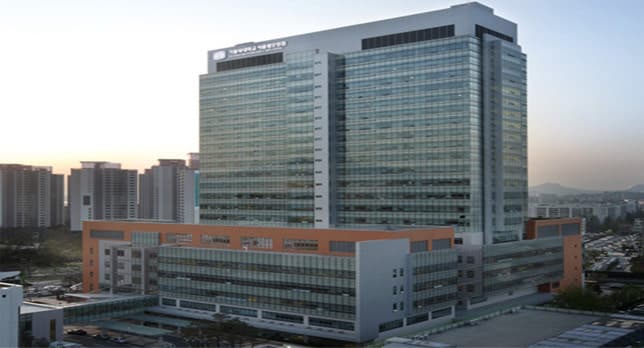 강남구 식당 대학병원 양도양수 매물 매장 사진 1